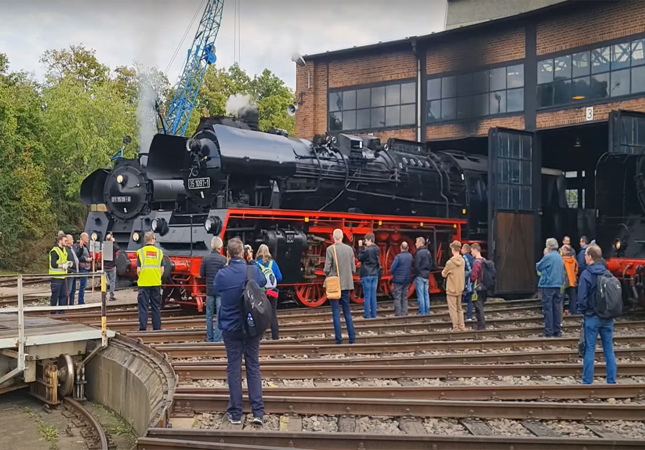 Dampfloktreffen Dresden IGE Dampfsonderzug Baureihe 01 - IGE Erlebnisreisen | (c) IGE, Armin Gtz